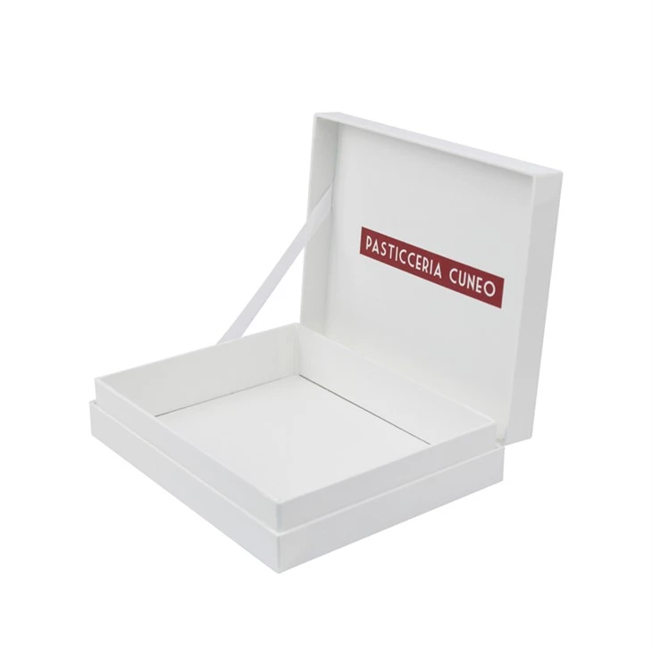 Box chocolat gɛlɛn ni insert .