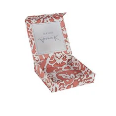 Boxes de cadeau colorées .