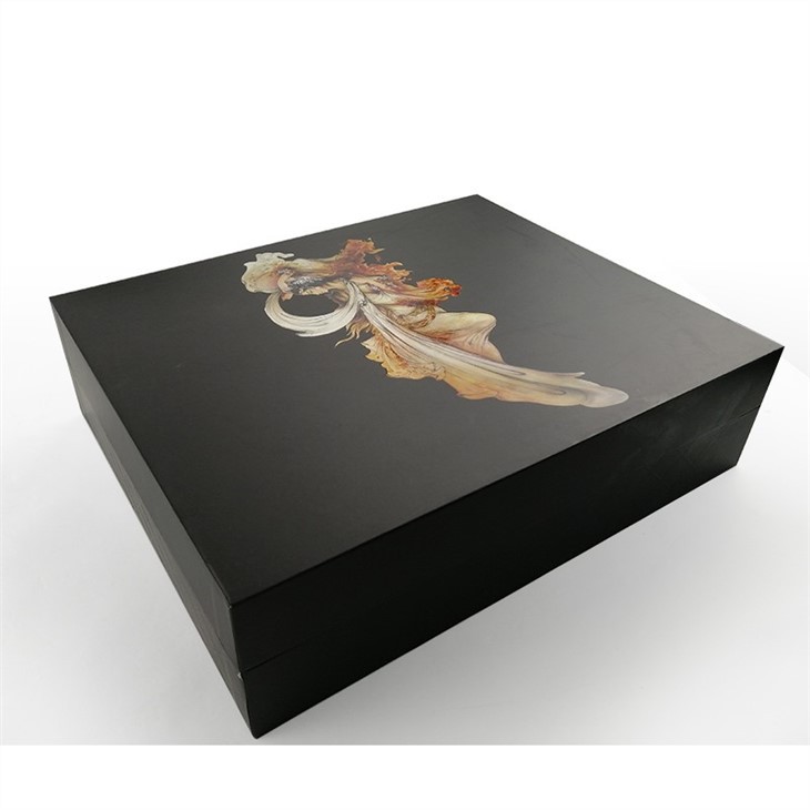 Personalized Wine Box